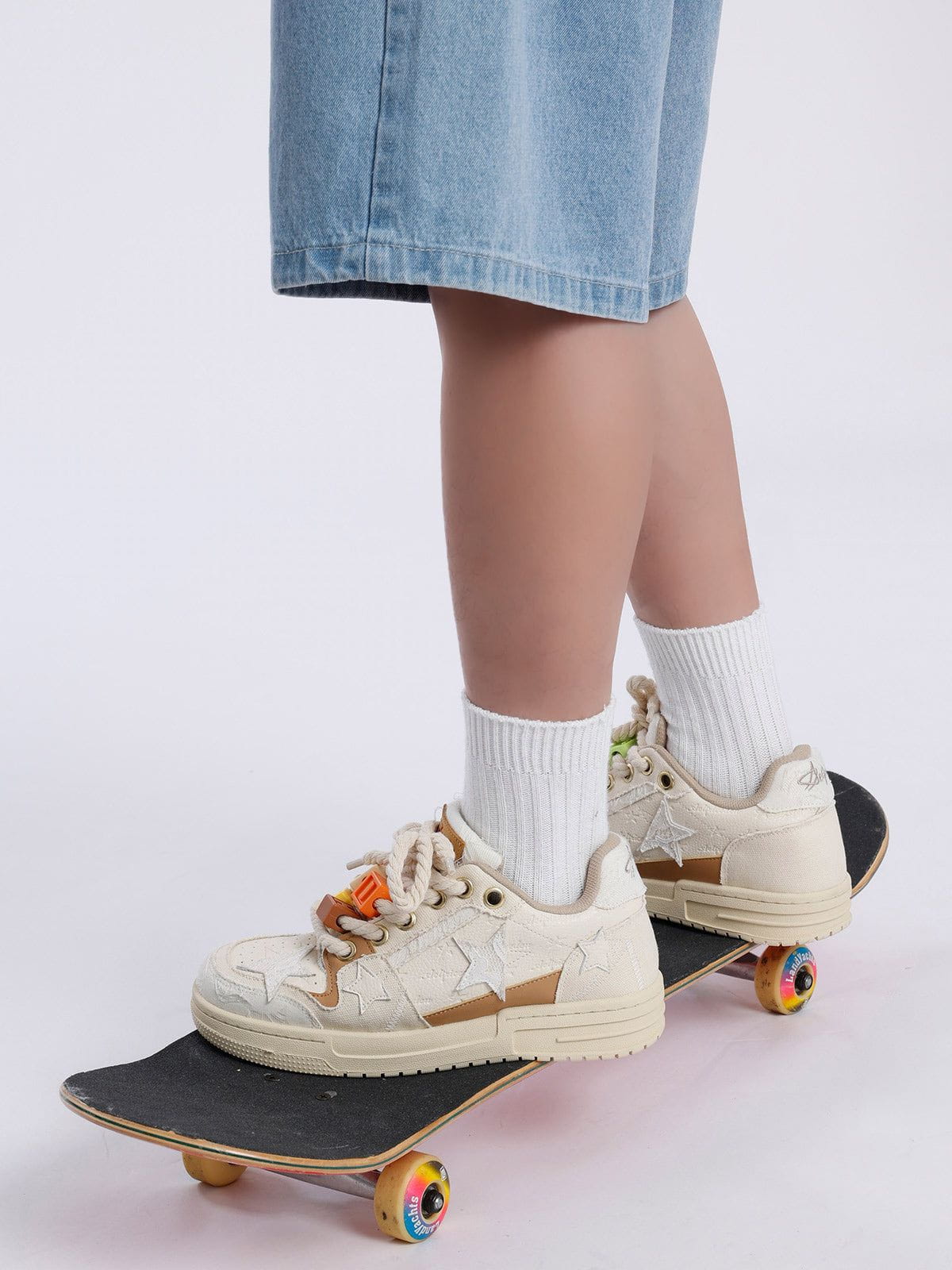 StarryClimb Applique Embroidery Star Skate Shoes - Image 3