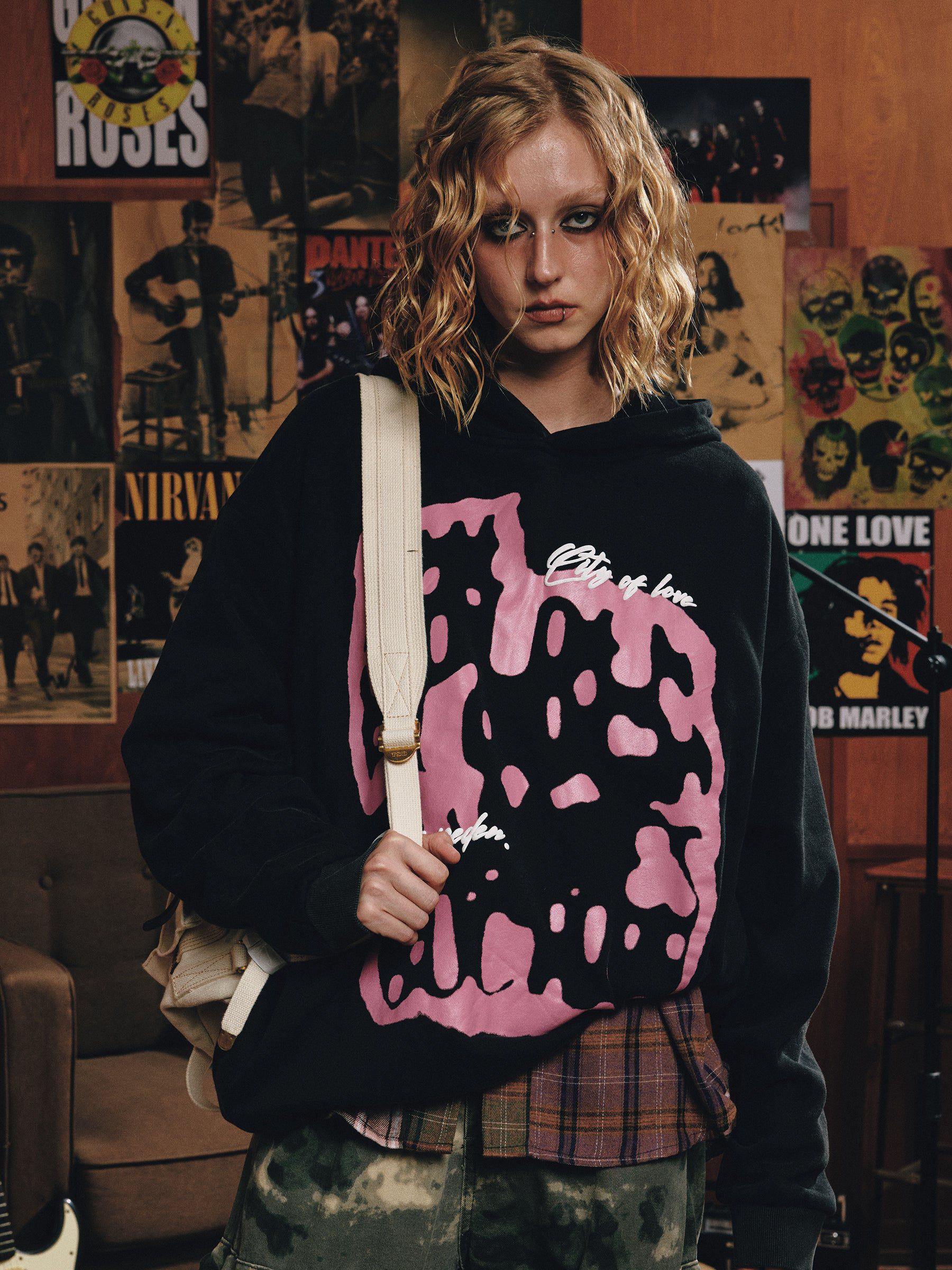 Aelfric Eden Abstraction Graphic Washed Hoodie - Image 5