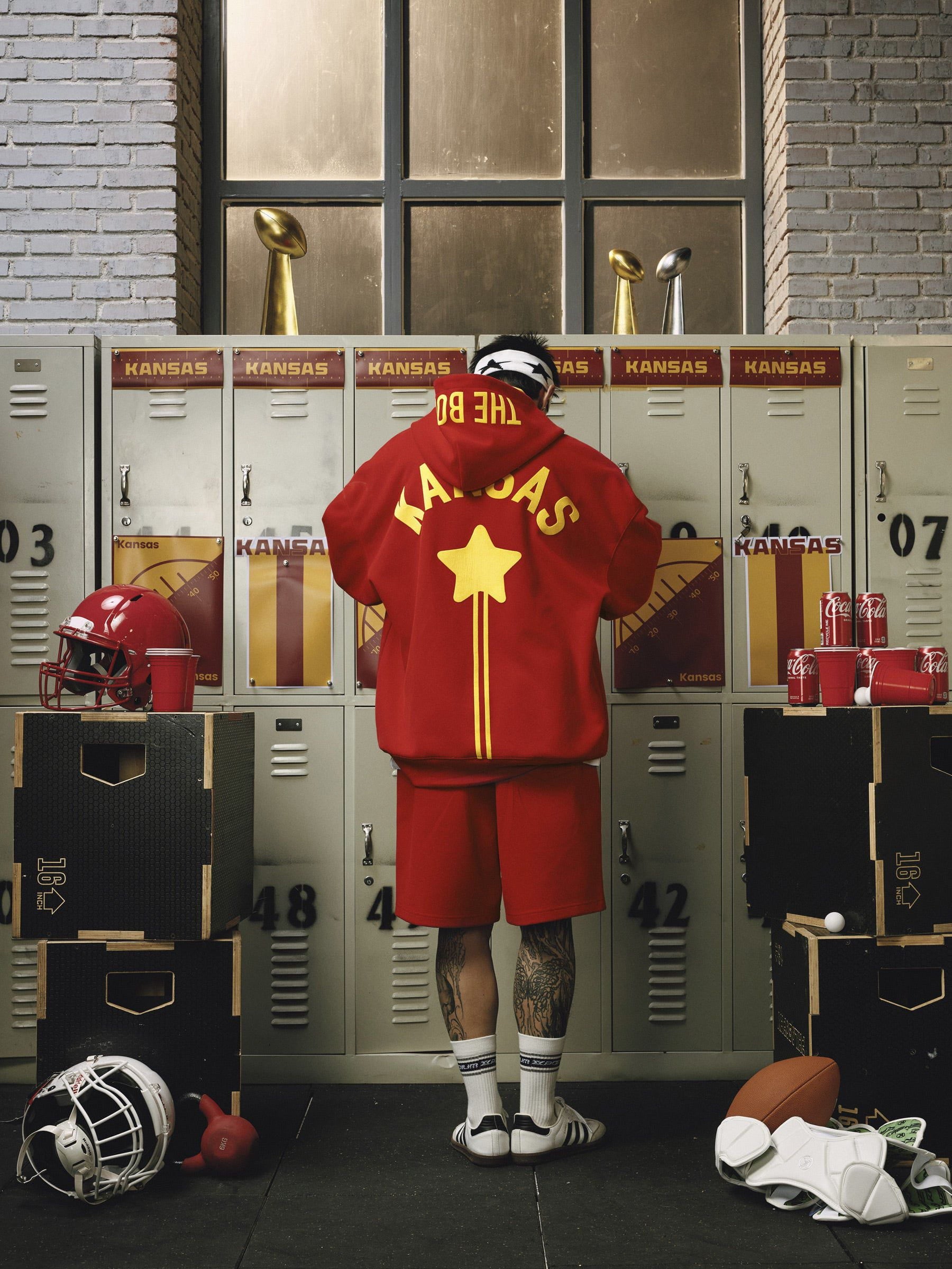 Aelfric Eden Vintage Eden Star Pullover Hoodie - Image 5