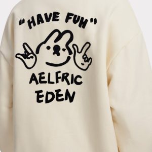 Aelfric Eden Bunny Graphic Sweatshirt
