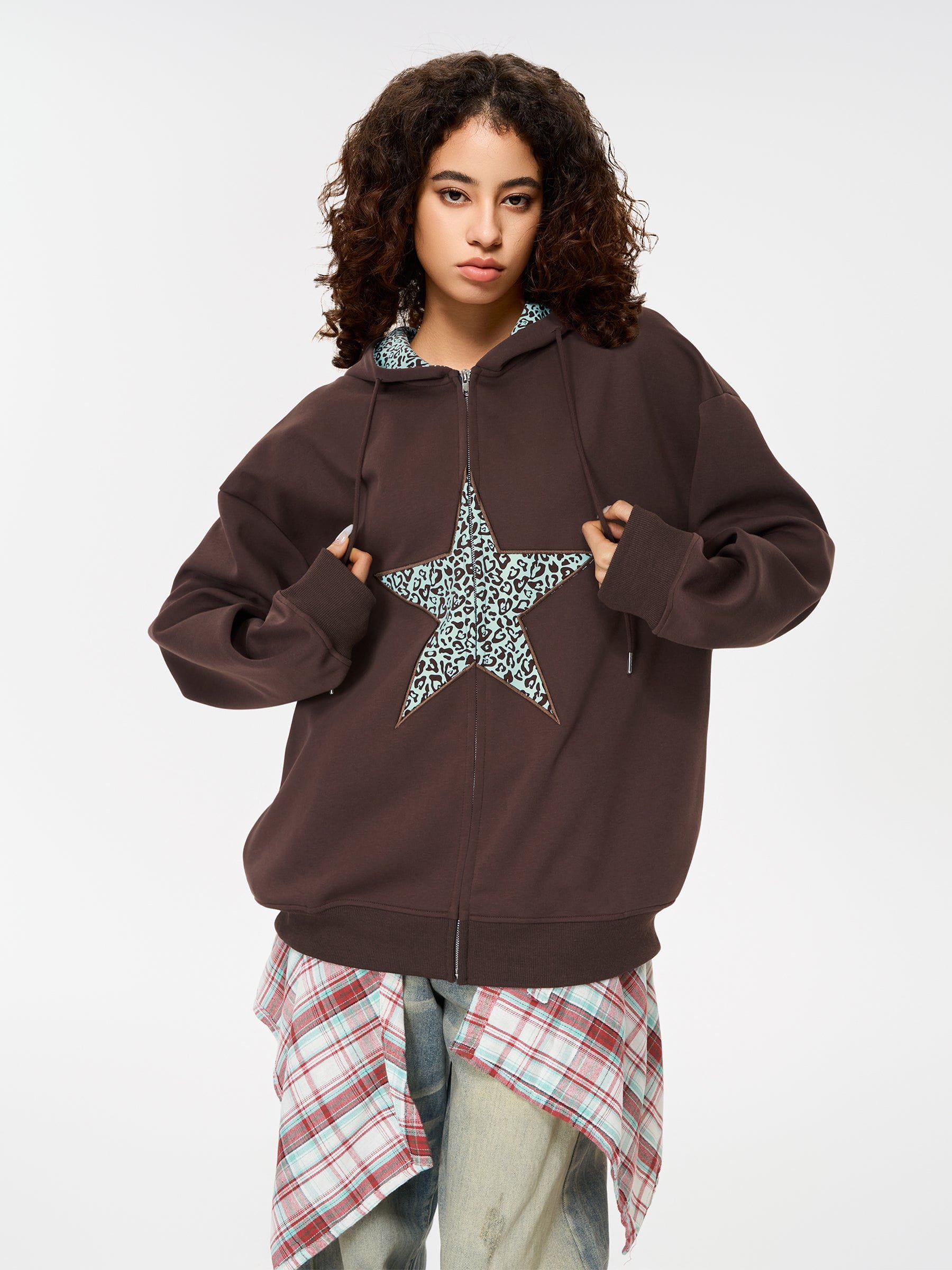 Aelfric Eden Leopard Star Graphic Zip Up Hoodie - Image 4