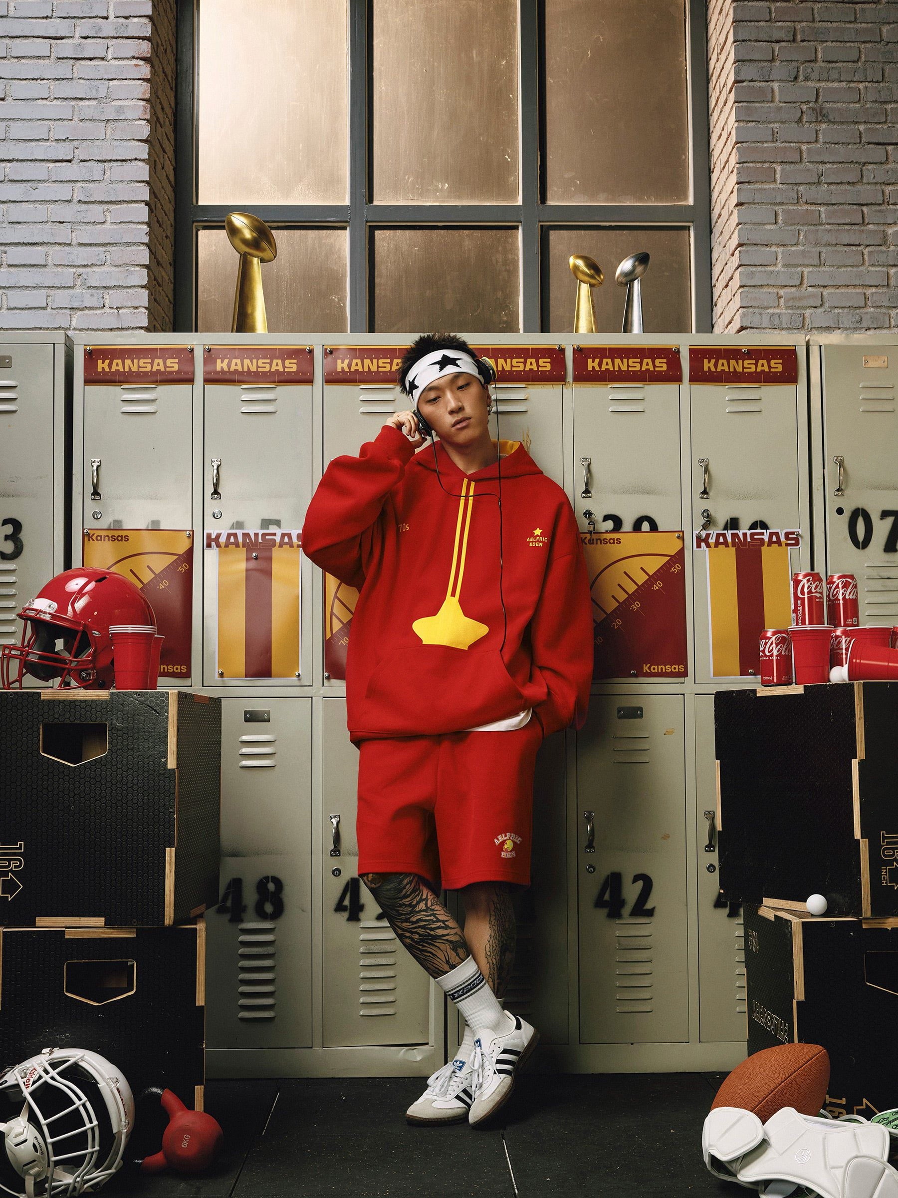 Aelfric Eden Vintage Eden Star Pullover Hoodie - Image 4