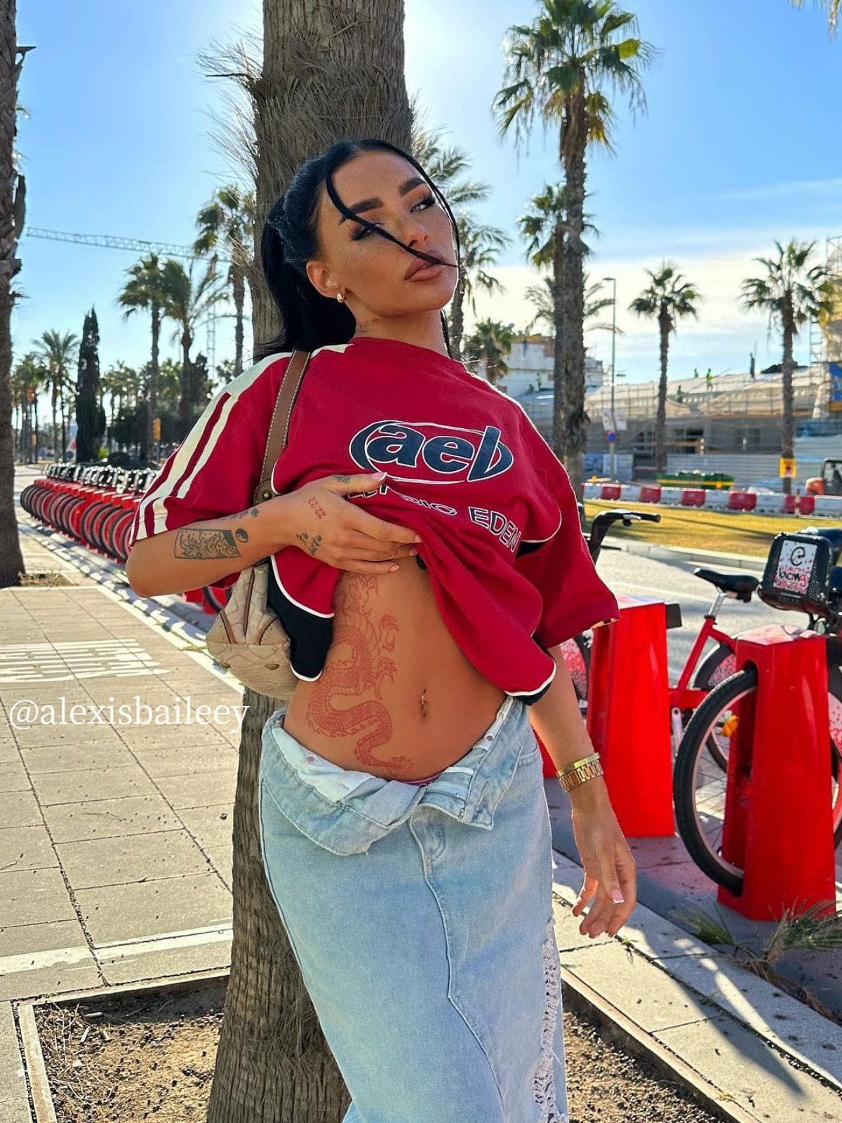 Aelfric Eden Color Block Speedway Tee - Image 2