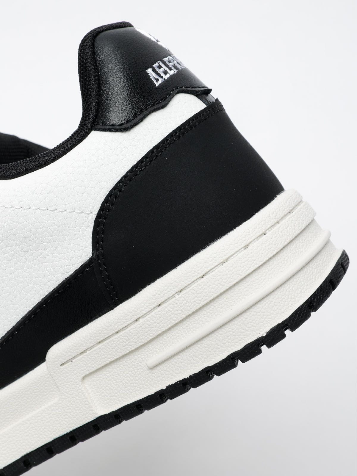 StarryClimb Star Thick Bottom Skate Shoes - Image 14