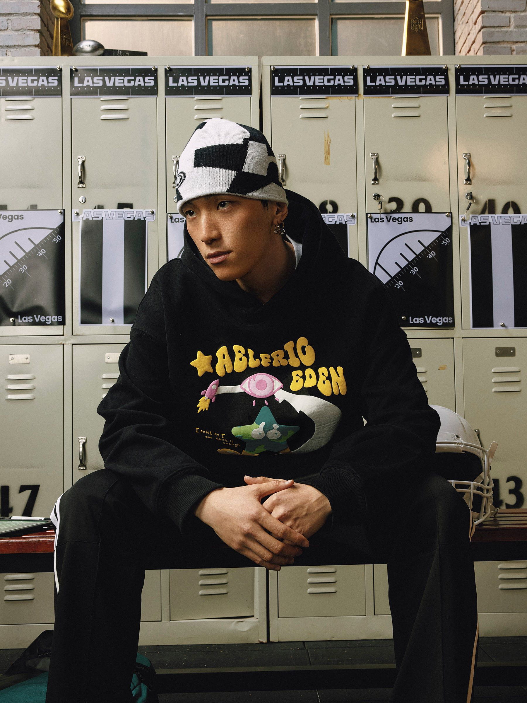 Aelfric Eden Walking Star Graphic Eden Star Hoodie - Image 5