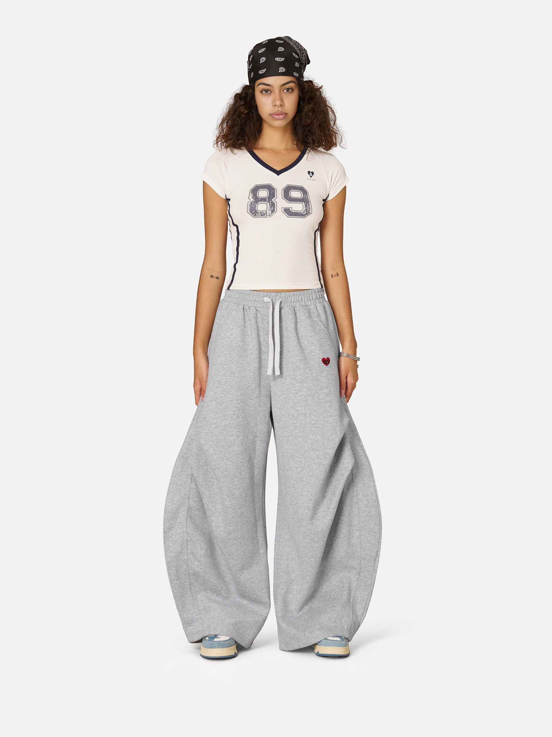 Aelfric Eden Super Baaggy Barrel Sweatpants - Image 4