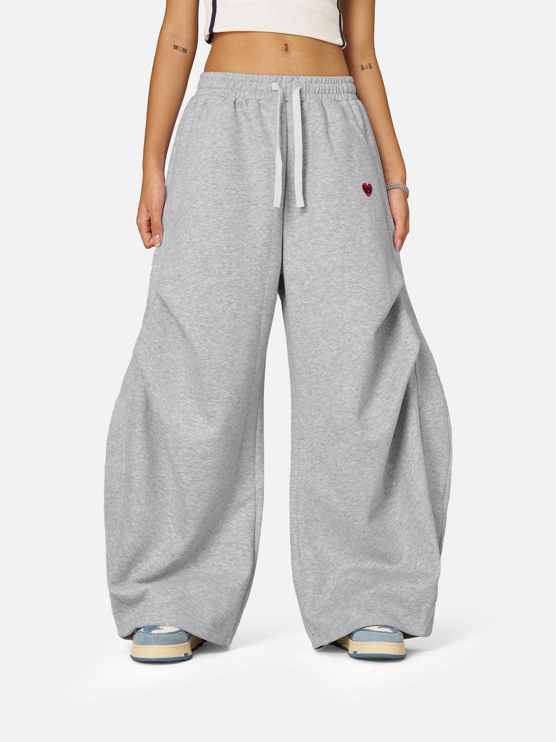 Aelfric Eden Super Baaggy Barrel Sweatpants - Image 3