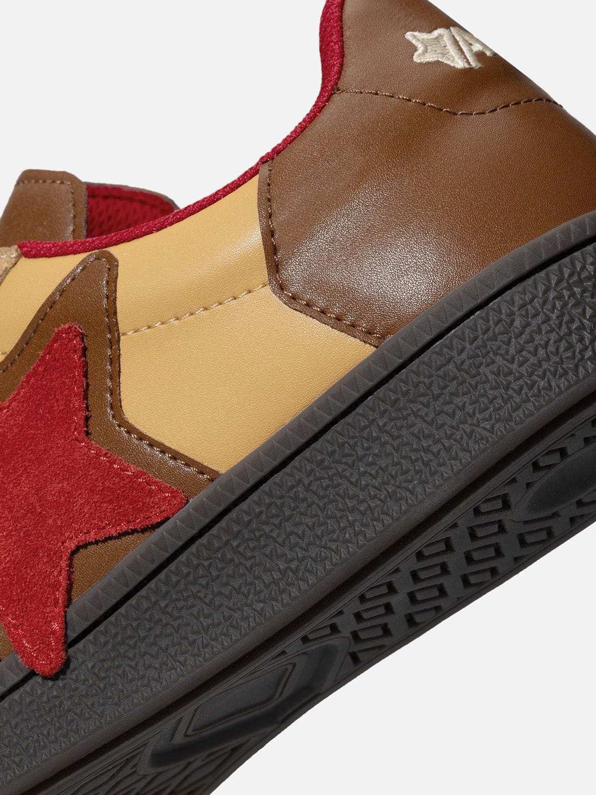 Triple Star Embroidery Star Gum Sole Skate Shoes - Image 9