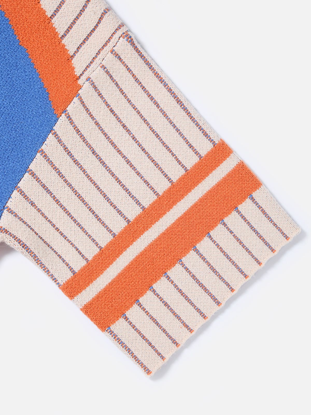 Aelfric Eden 77 V-neck Make Waves Knit - Image 7