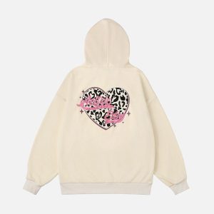 Aelfric Eden Leopard Heart Graphic Pullover Hoodie