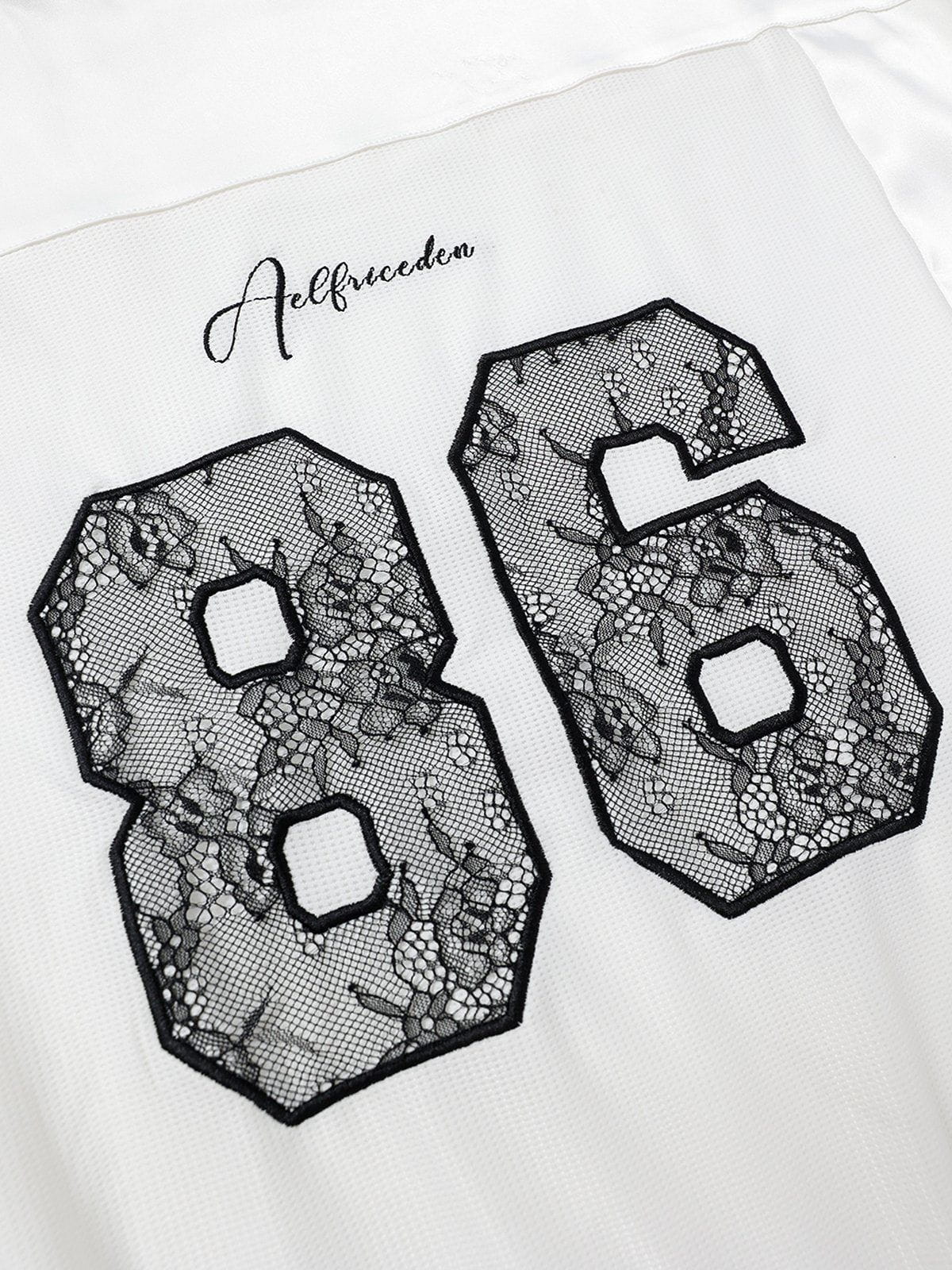 Aelfric Eden Off-The-Shoulder Sweatshirt - Image 7