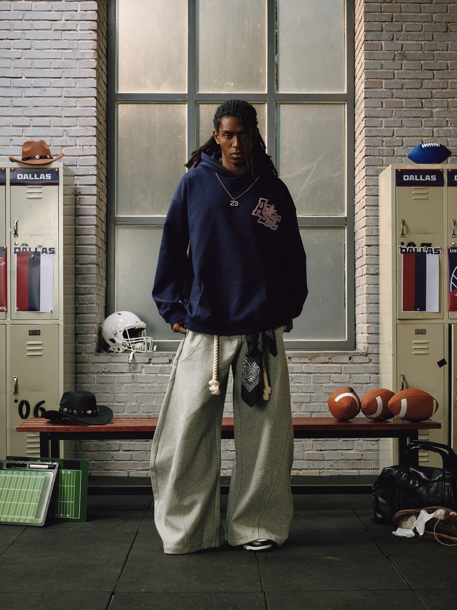 Aelfric Eden Super Baaggy Barrel Sweatpants - Image 17