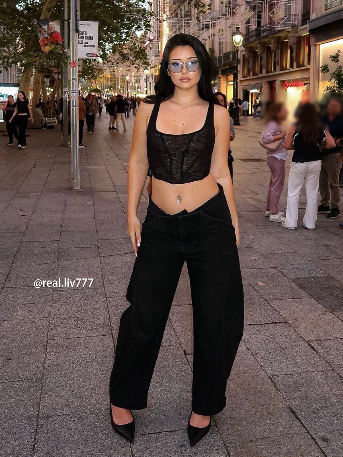 Aelfric Eden Patchwork Super Baaggy Barrel Jeans - Image 2