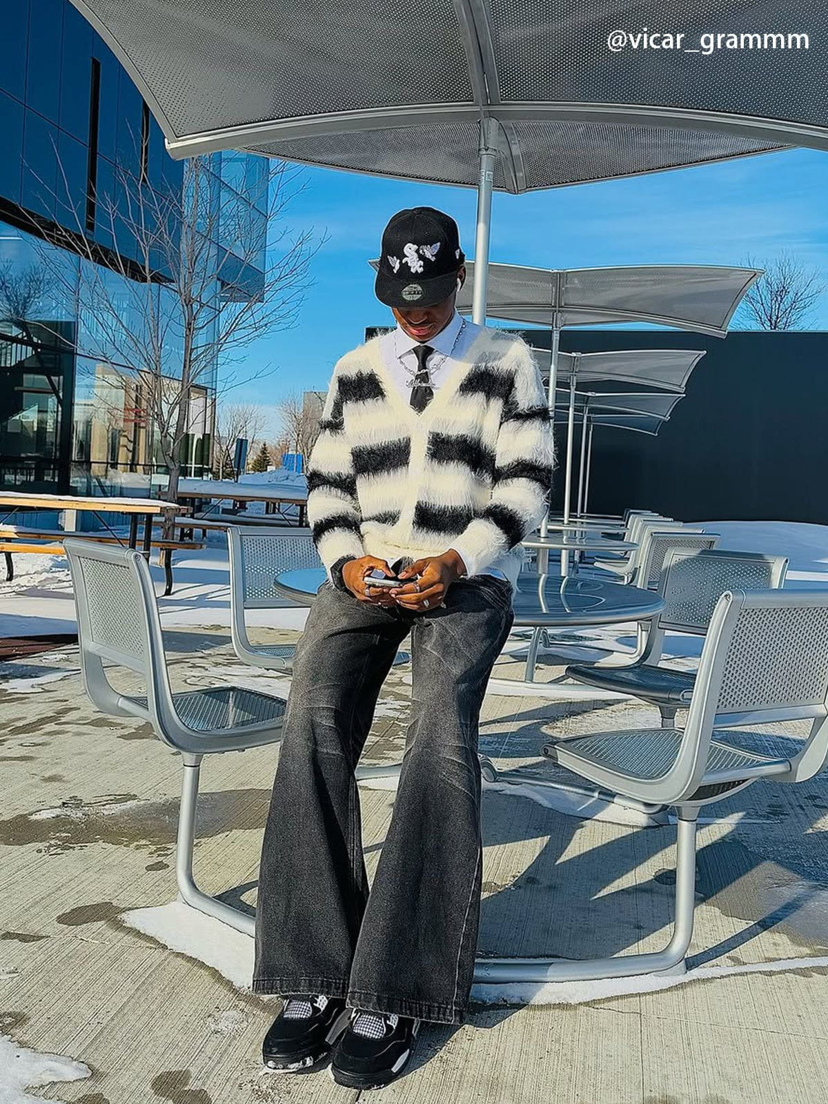 Aelfric Eden Color Block Striped Fuzzy Cardigan - Image 2