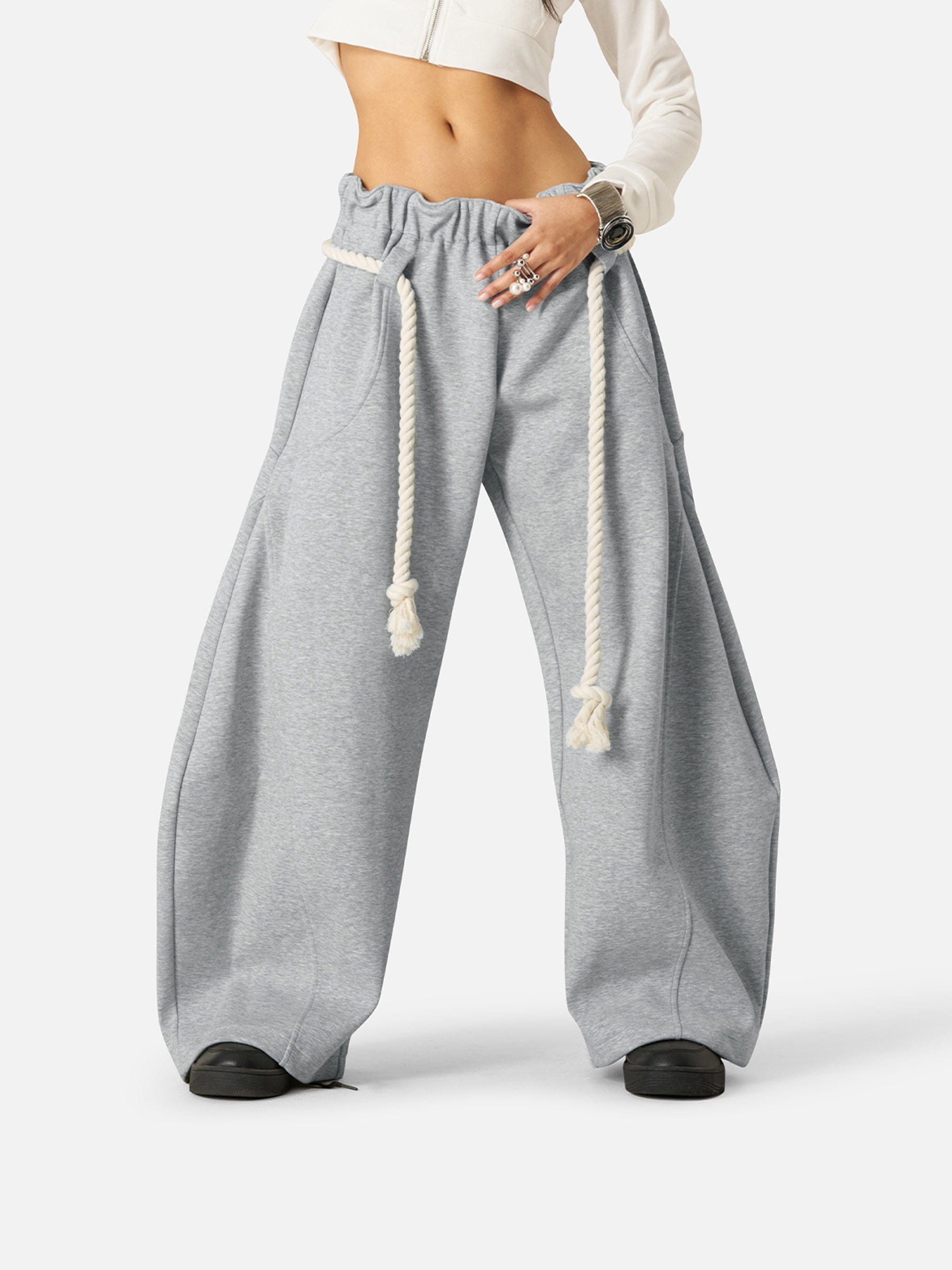 Aelfric Eden Super Baaggy Barrel Sweatpants - Image 4